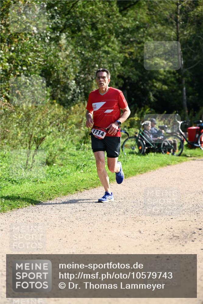 27.09.2026 - 35. Volkslauf durch das schöne Alstertal Dr. Thomas Lammeyer http://msf.ph/oto/10579743 27.09.2026 12:11:07 Laufen 1714 meine-sportfotos.de