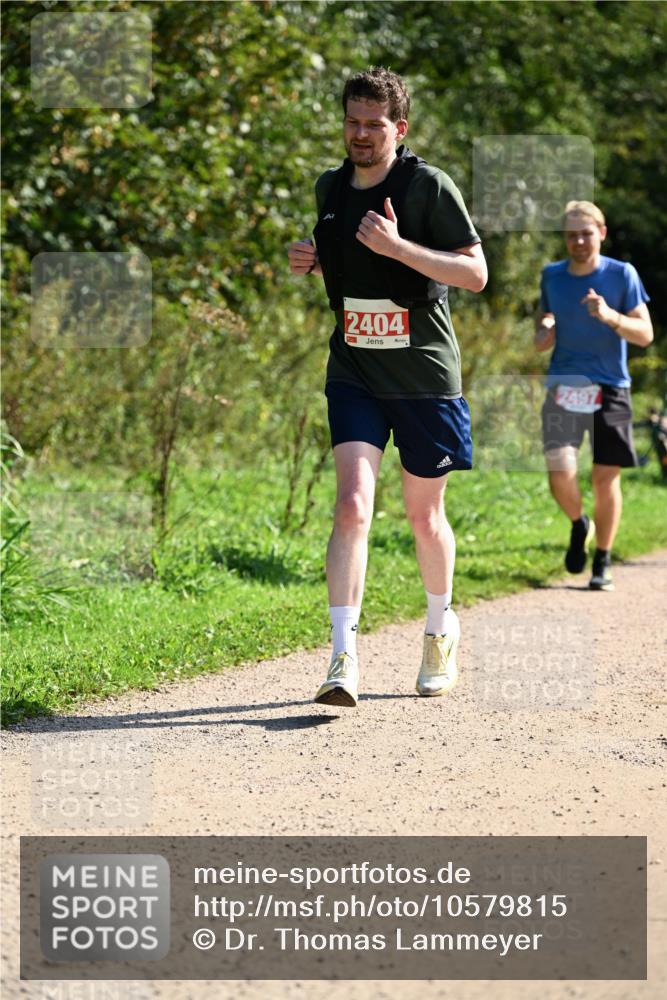 27.09.2026 - 35. Volkslauf durch das schöne Alstertal Dr. Thomas Lammeyer http://msf.ph/oto/10579815 27.09.2026 12:11:28 Laufen 2404, 2497 meine-sportfotos.de