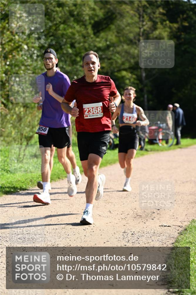 27.09.2026 - 35. Volkslauf durch das schöne Alstertal Dr. Thomas Lammeyer http://msf.ph/oto/10579842 27.09.2026 12:11:32 Laufen 650, 2368, 2140 meine-sportfotos.de