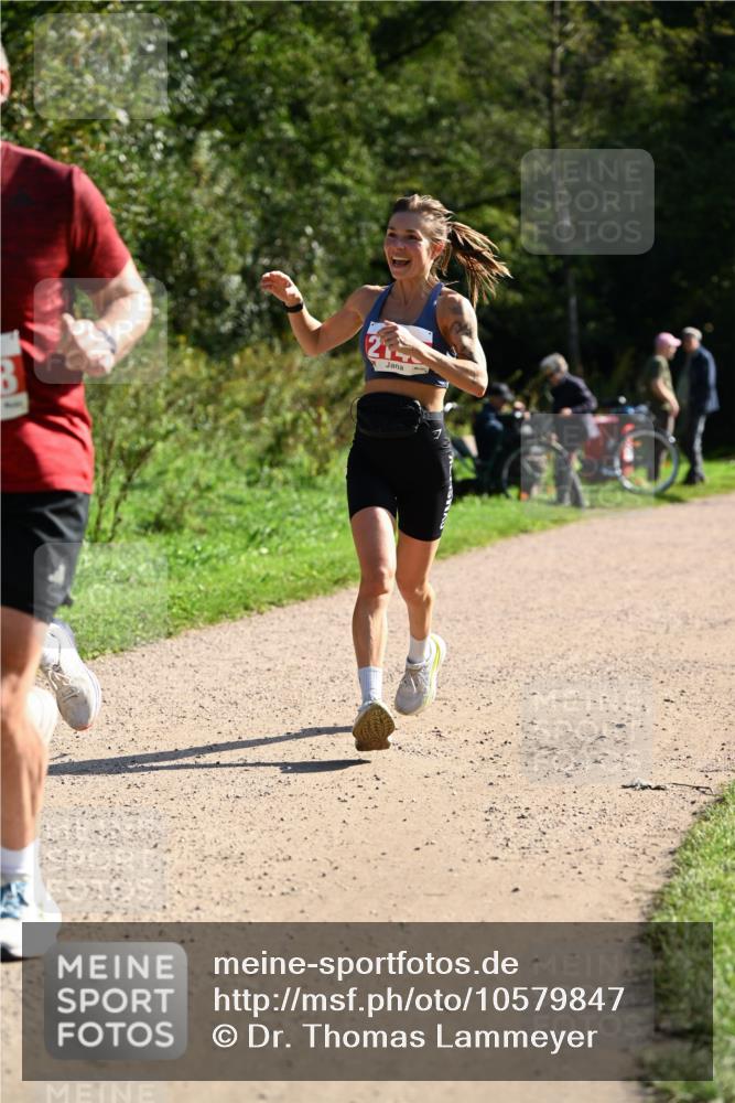 27.09.2026 - 35. Volkslauf durch das schöne Alstertal Dr. Thomas Lammeyer http://msf.ph/oto/10579847 27.09.2026 12:11:33 Laufen  meine-sportfotos.de