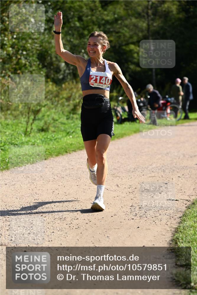 27.09.2026 - 35. Volkslauf durch das schöne Alstertal Dr. Thomas Lammeyer http://msf.ph/oto/10579851 27.09.2026 12:11:33 Laufen 2140 meine-sportfotos.de