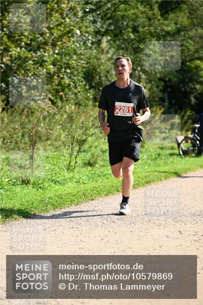 27.09.2026 - 35. Volkslauf durch das schöne Alstertal Dr. Thomas Lammeyer http://msf.ph/oto/10579869 27.09.2026 12:11:40 Laufen 6, 2261 meine-sportfotos.de