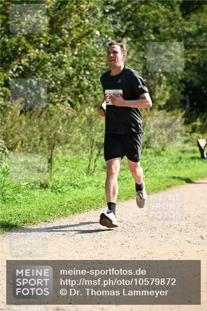 27.09.2026 - 35. Volkslauf durch das schöne Alstertal Dr. Thomas Lammeyer http://msf.ph/oto/10579872 27.09.2026 12:11:41 Laufen 2 meine-sportfotos.de