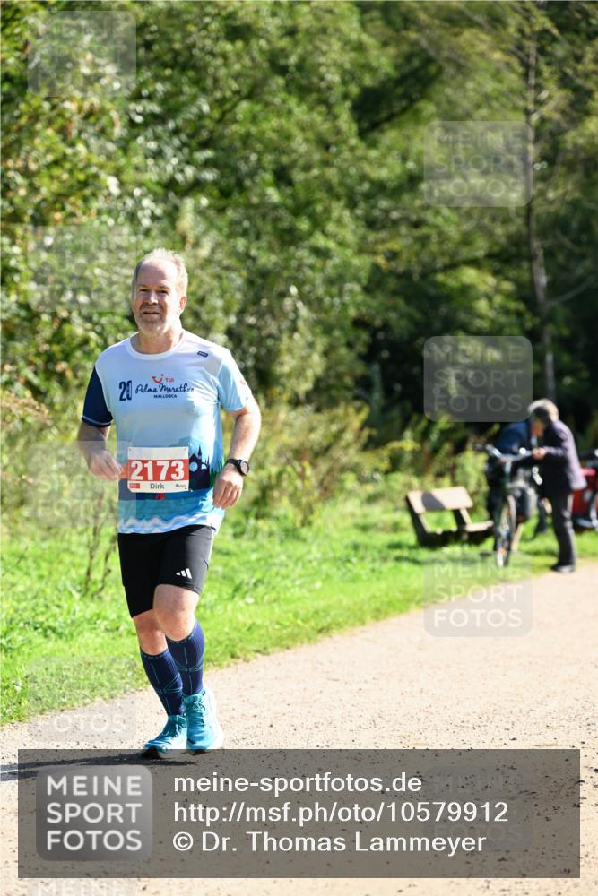 27.09.2026 - 35. Volkslauf durch das schöne Alstertal Dr. Thomas Lammeyer http://msf.ph/oto/10579912 27.09.2026 12:11:57 Laufen 20, 2173 meine-sportfotos.de