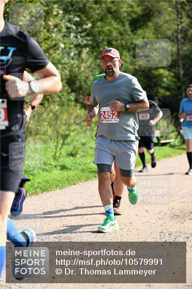 27.09.2026 - 35. Volkslauf durch das schöne Alstertal Dr. Thomas Lammeyer http://msf.ph/oto/10579991 27.09.2026 12:12:29 Laufen 2452 meine-sportfotos.de
