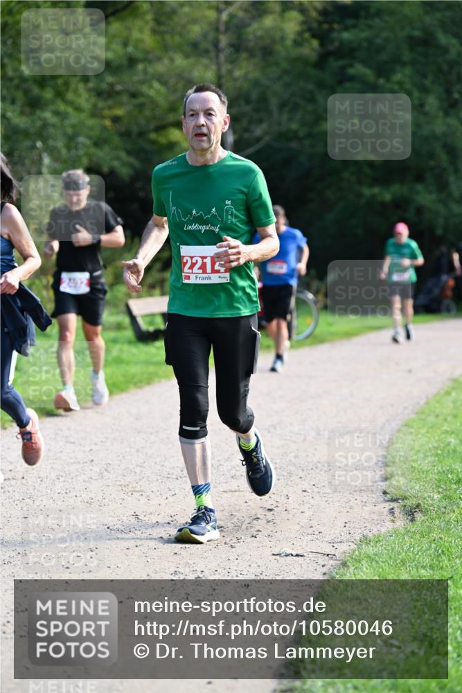 27.09.2026 - 35. Volkslauf durch das schöne Alstertal Dr. Thomas Lammeyer http://msf.ph/oto/10580046 27.09.2026 12:12:39 Laufen 2432, 2214 meine-sportfotos.de