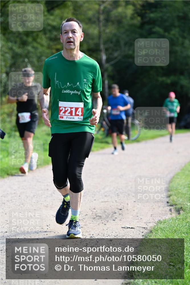 27.09.2026 - 35. Volkslauf durch das schöne Alstertal Dr. Thomas Lammeyer http://msf.ph/oto/10580050 27.09.2026 12:12:39 Laufen 2214 meine-sportfotos.de