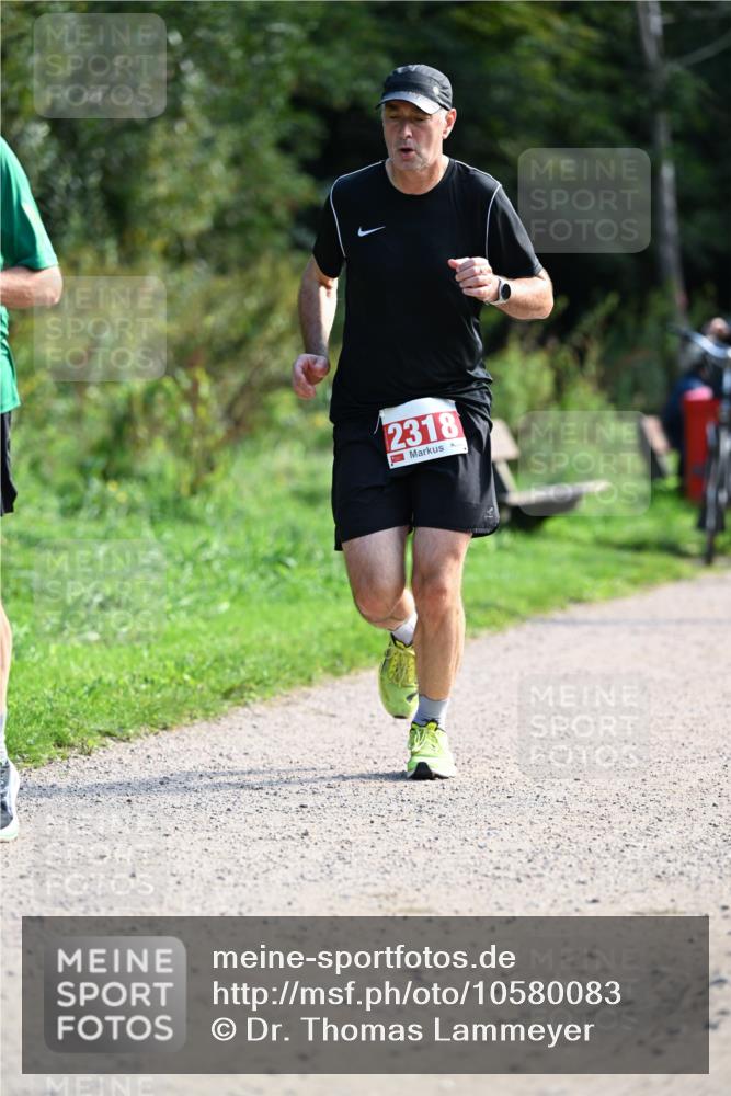 27.09.2026 - 35. Volkslauf durch das schöne Alstertal Dr. Thomas Lammeyer http://msf.ph/oto/10580083 27.09.2026 12:12:47 Laufen 2318 meine-sportfotos.de