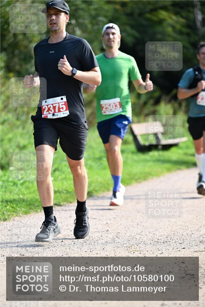 27.09.2026 - 35. Volkslauf durch das schöne Alstertal Dr. Thomas Lammeyer http://msf.ph/oto/10580100 27.09.2026 12:12:51 Laufen 2375, 2503 meine-sportfotos.de