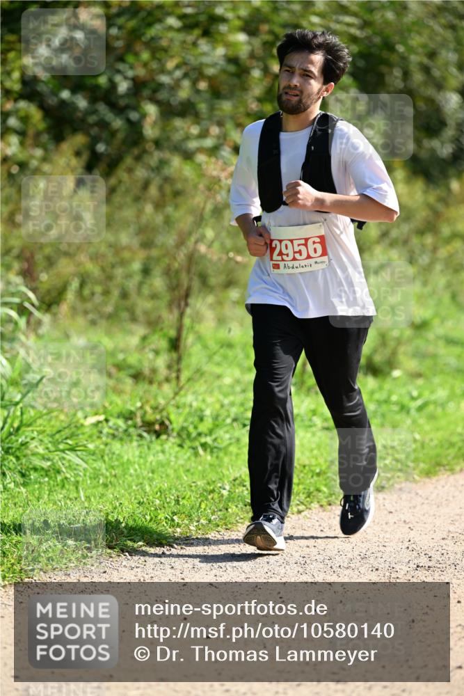 27.09.2026 - 35. Volkslauf durch das schöne Alstertal Dr. Thomas Lammeyer http://msf.ph/oto/10580140 27.09.2026 12:13:10 Laufen 2956 meine-sportfotos.de