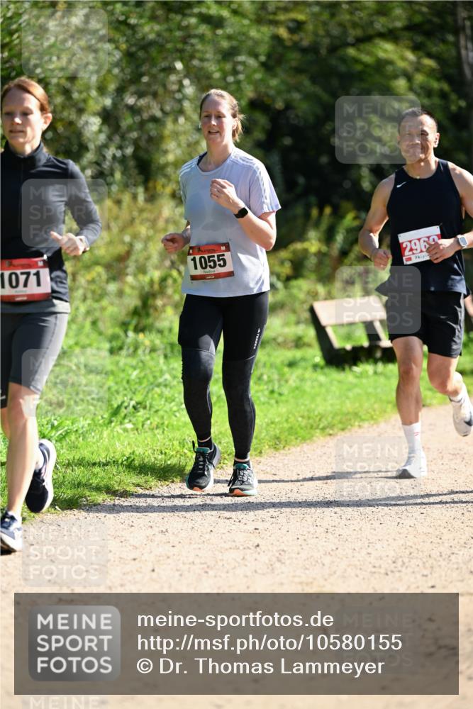 27.09.2026 - 35. Volkslauf durch das schöne Alstertal Dr. Thomas Lammeyer http://msf.ph/oto/10580155 27.09.2026 12:13:18 Laufen 1071, 1055, 2969 meine-sportfotos.de