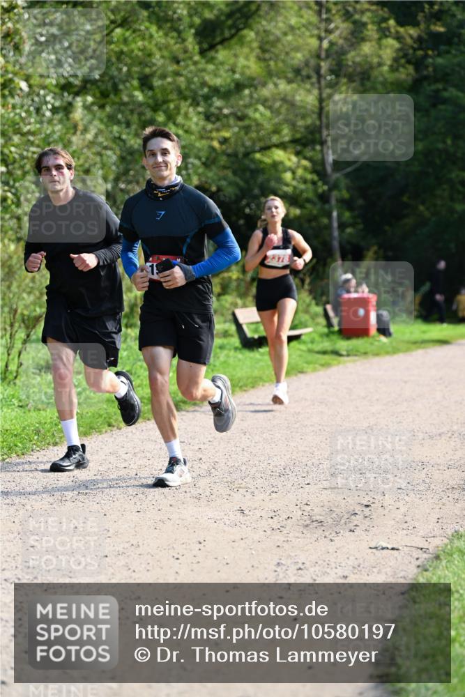 27.09.2026 - 35. Volkslauf durch das schöne Alstertal Dr. Thomas Lammeyer http://msf.ph/oto/10580197 27.09.2026 12:13:27 Laufen 2378 meine-sportfotos.de