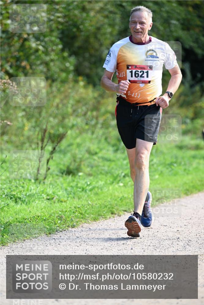 27.09.2026 - 35. Volkslauf durch das schöne Alstertal Dr. Thomas Lammeyer http://msf.ph/oto/10580232 27.09.2026 12:13:40 Laufen 2012, 433, 1621, 0, 433 meine-sportfotos.de