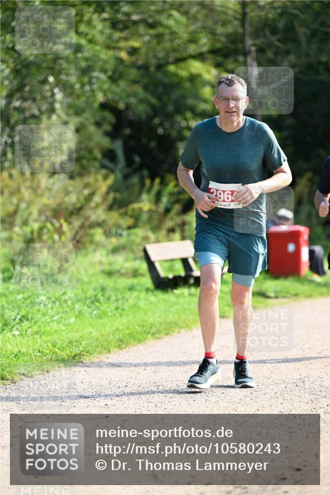 27.09.2026 - 35. Volkslauf durch das schöne Alstertal Dr. Thomas Lammeyer http://msf.ph/oto/10580243 27.09.2026 12:13:58 Laufen 296 meine-sportfotos.de