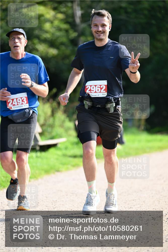 27.09.2026 - 35. Volkslauf durch das schöne Alstertal Dr. Thomas Lammeyer http://msf.ph/oto/10580261 27.09.2026 12:14:03 Laufen 2493, 2962 meine-sportfotos.de