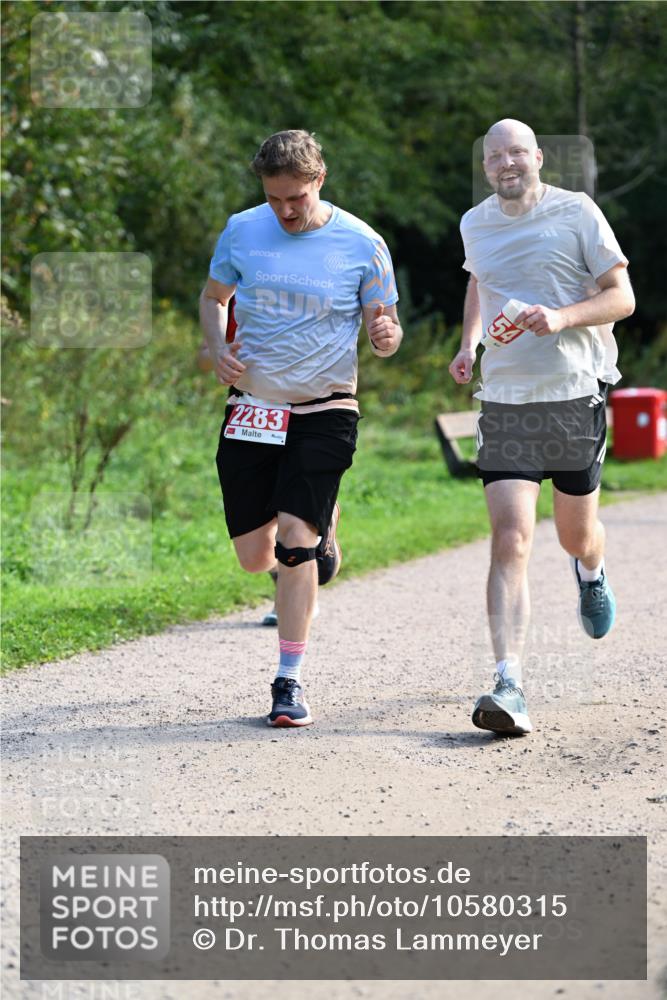 27.09.2026 - 35. Volkslauf durch das schöne Alstertal Dr. Thomas Lammeyer http://msf.ph/oto/10580315 27.09.2026 12:14:49 Laufen 2283 meine-sportfotos.de