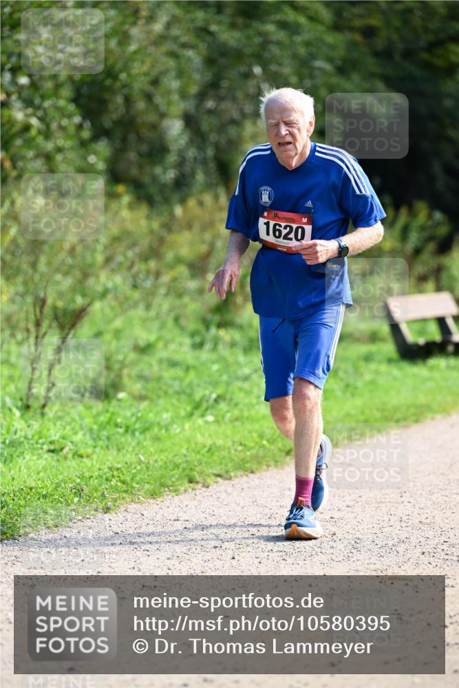 27.09.2026 - 35. Volkslauf durch das schöne Alstertal Dr. Thomas Lammeyer http://msf.ph/oto/10580395 27.09.2026 12:15:16 Laufen 1620 meine-sportfotos.de