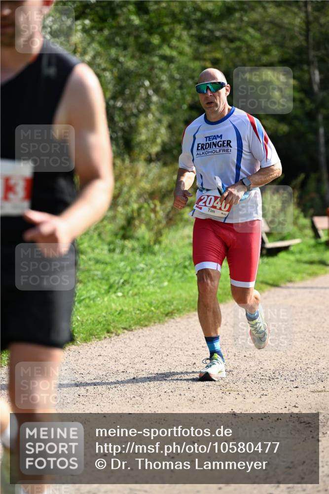 27.09.2026 - 35. Volkslauf durch das schöne Alstertal Dr. Thomas Lammeyer http://msf.ph/oto/10580477 27.09.2026 12:15:55 Laufen 13, 2040 meine-sportfotos.de