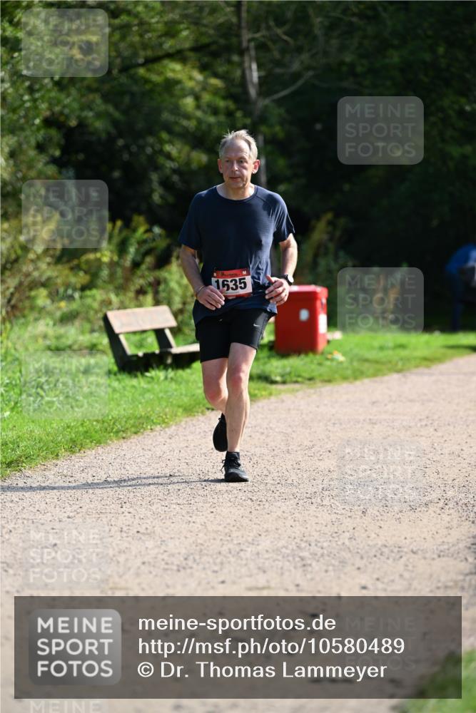 27.09.2026 - 35. Volkslauf durch das schöne Alstertal Dr. Thomas Lammeyer http://msf.ph/oto/10580489 27.09.2026 12:15:58 Laufen 1635 meine-sportfotos.de