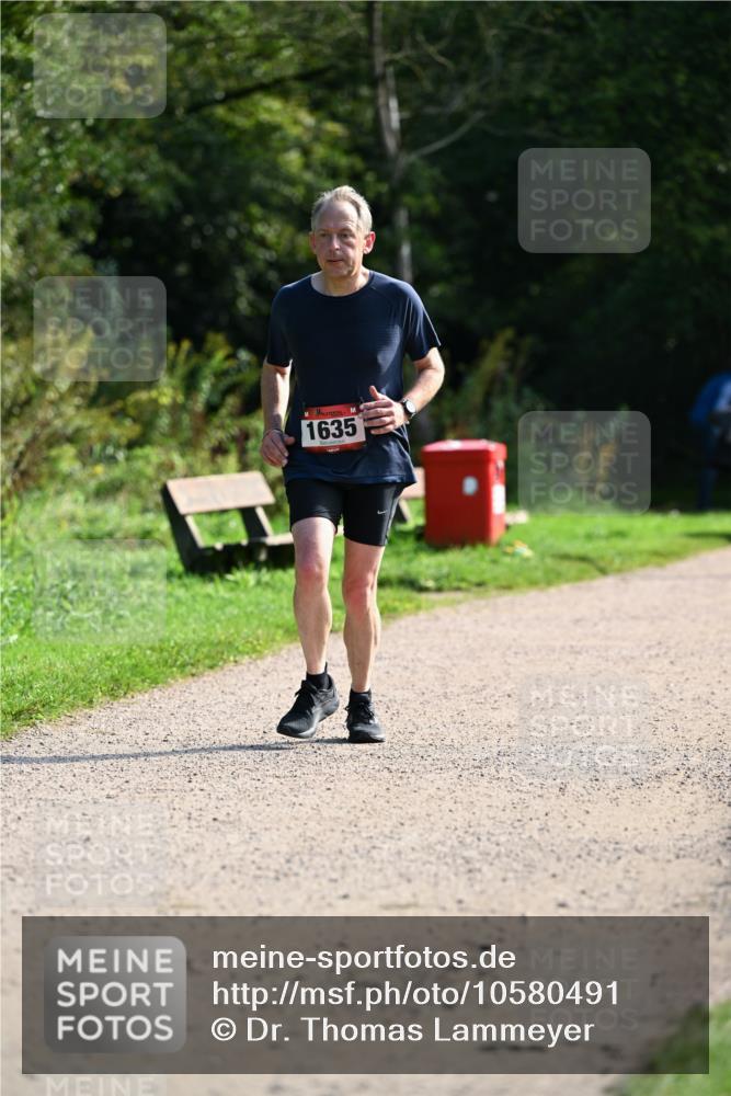 27.09.2026 - 35. Volkslauf durch das schöne Alstertal Dr. Thomas Lammeyer http://msf.ph/oto/10580491 27.09.2026 12:15:58 Laufen 1635 meine-sportfotos.de
