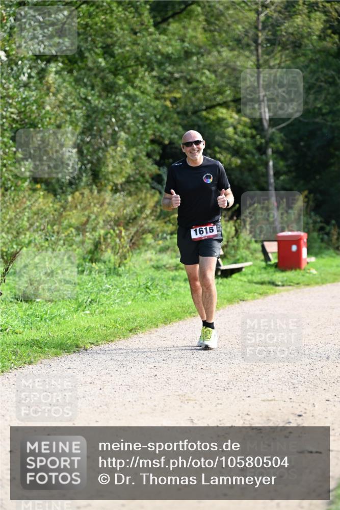 27.09.2026 - 35. Volkslauf durch das schöne Alstertal Dr. Thomas Lammeyer http://msf.ph/oto/10580504 27.09.2026 12:16:04 Laufen 1615 meine-sportfotos.de
