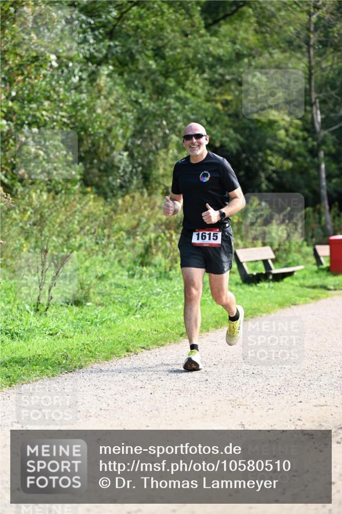27.09.2026 - 35. Volkslauf durch das schöne Alstertal Dr. Thomas Lammeyer http://msf.ph/oto/10580510 27.09.2026 12:16:05 Laufen 1615 meine-sportfotos.de