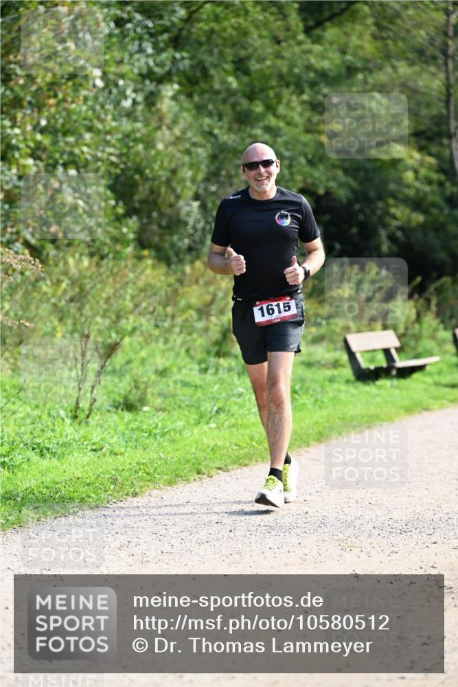 27.09.2026 - 35. Volkslauf durch das schöne Alstertal Dr. Thomas Lammeyer http://msf.ph/oto/10580512 27.09.2026 12:16:05 Laufen 1615 meine-sportfotos.de
