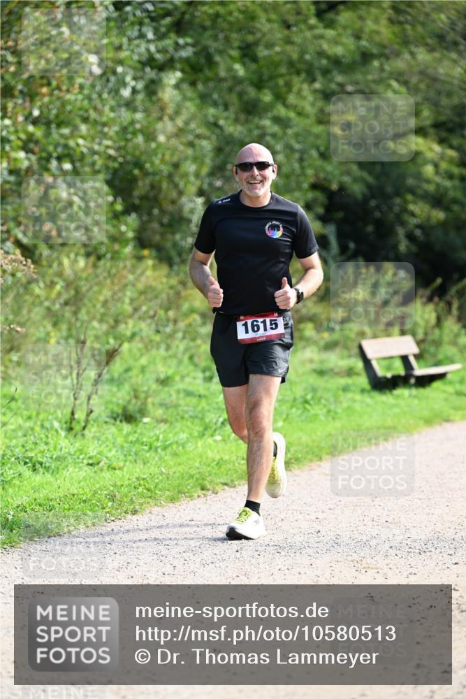 27.09.2026 - 35. Volkslauf durch das schöne Alstertal Dr. Thomas Lammeyer http://msf.ph/oto/10580513 27.09.2026 12:16:05 Laufen 1615 meine-sportfotos.de