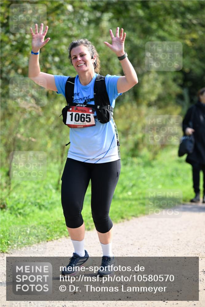 27.09.2026 - 35. Volkslauf durch das schöne Alstertal Dr. Thomas Lammeyer http://msf.ph/oto/10580570 27.09.2026 12:16:26 Laufen 70, 1, 1065 meine-sportfotos.de