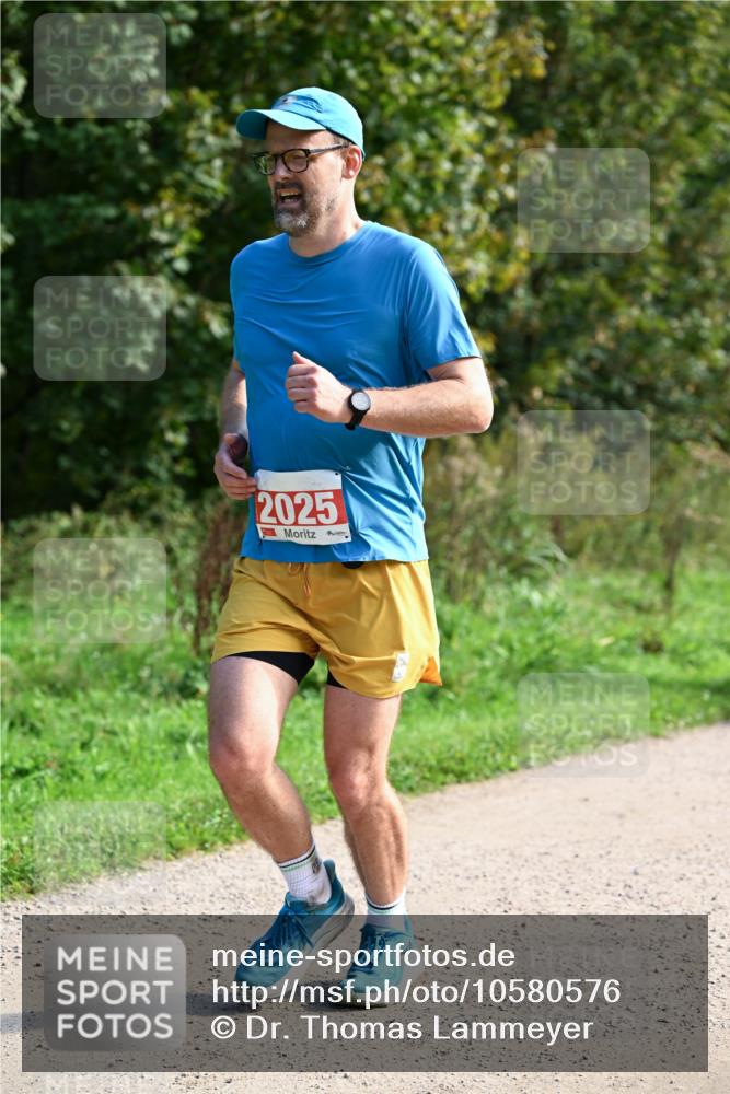 27.09.2026 - 35. Volkslauf durch das schöne Alstertal Dr. Thomas Lammeyer http://msf.ph/oto/10580576 27.09.2026 12:16:31 Laufen 2025 meine-sportfotos.de