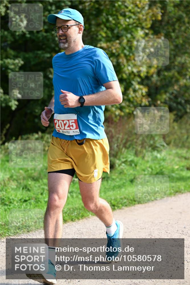 27.09.2026 - 35. Volkslauf durch das schöne Alstertal Dr. Thomas Lammeyer http://msf.ph/oto/10580578 27.09.2026 12:16:32 Laufen 2025 meine-sportfotos.de