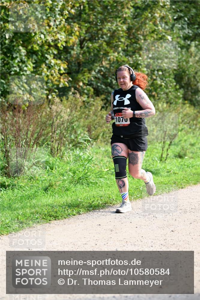 27.09.2026 - 35. Volkslauf durch das schöne Alstertal Dr. Thomas Lammeyer http://msf.ph/oto/10580584 27.09.2026 12:16:42 Laufen 8, 1070 meine-sportfotos.de