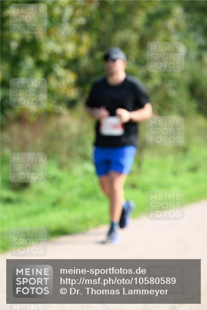 27.09.2026 - 35. Volkslauf durch das schöne Alstertal Dr. Thomas Lammeyer http://msf.ph/oto/10580589 27.09.2026 12:16:44 Laufen  meine-sportfotos.de
