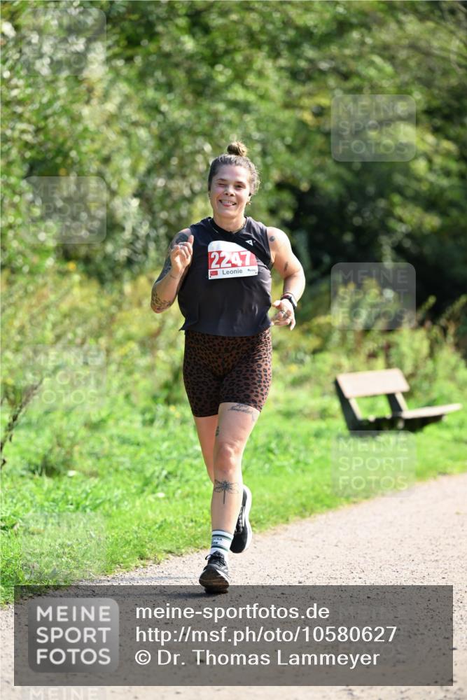 27.09.2026 - 35. Volkslauf durch das schöne Alstertal Dr. Thomas Lammeyer http://msf.ph/oto/10580627 27.09.2026 12:17:09 Laufen 2247 meine-sportfotos.de
