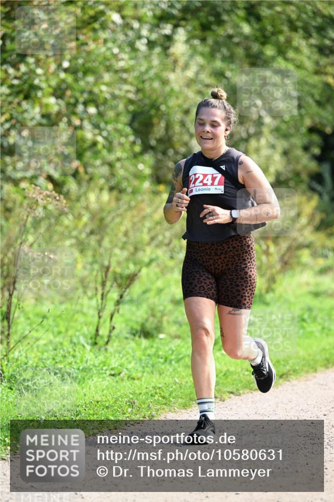 27.09.2026 - 35. Volkslauf durch das schöne Alstertal Dr. Thomas Lammeyer http://msf.ph/oto/10580631 27.09.2026 12:17:10 Laufen 2247 meine-sportfotos.de