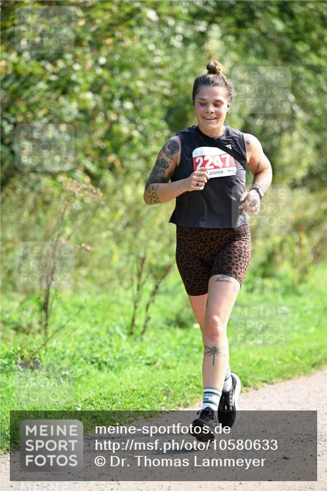 27.09.2026 - 35. Volkslauf durch das schöne Alstertal Dr. Thomas Lammeyer http://msf.ph/oto/10580633 27.09.2026 12:17:10 Laufen 2247 meine-sportfotos.de