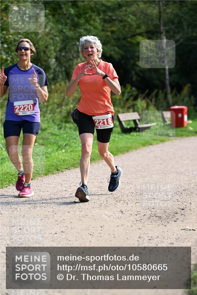 27.09.2026 - 35. Volkslauf durch das schöne Alstertal Dr. Thomas Lammeyer http://msf.ph/oto/10580665 27.09.2026 12:17:36 Laufen 2220, 2218 meine-sportfotos.de