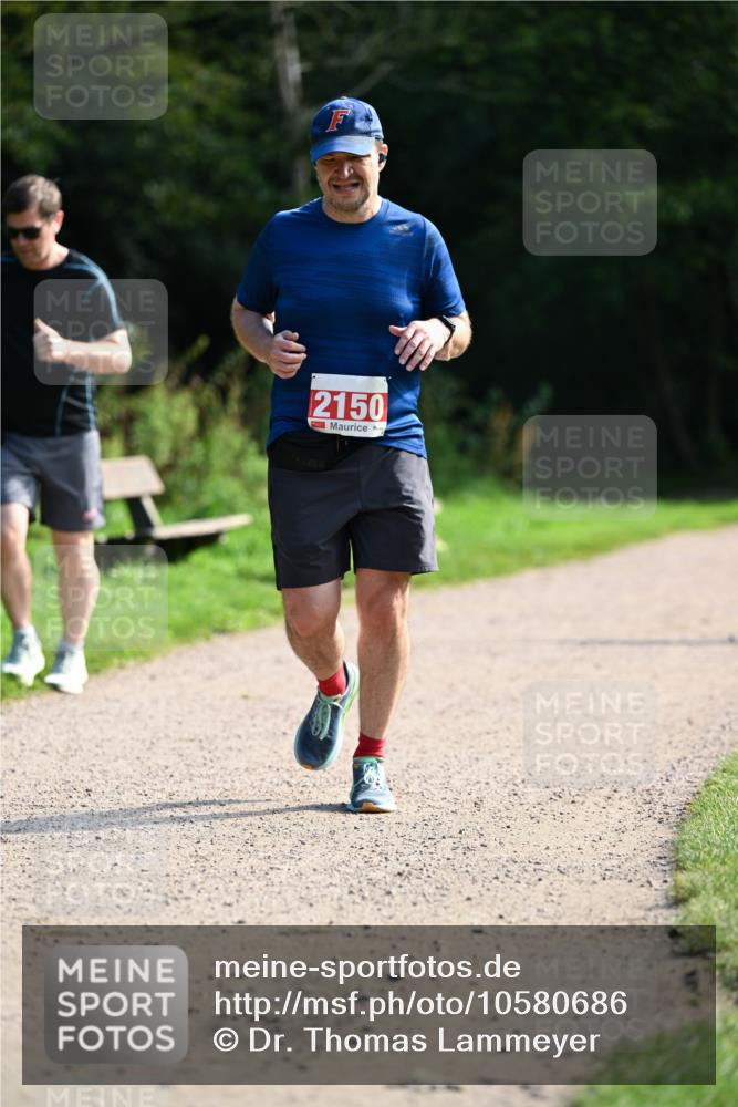 27.09.2026 - 35. Volkslauf durch das schöne Alstertal Dr. Thomas Lammeyer http://msf.ph/oto/10580686 27.09.2026 12:17:51 Laufen 2150 meine-sportfotos.de