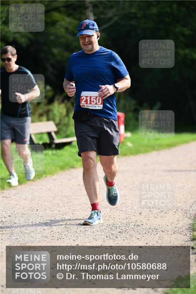 27.09.2026 - 35. Volkslauf durch das schöne Alstertal Dr. Thomas Lammeyer http://msf.ph/oto/10580688 27.09.2026 12:17:52 Laufen 2150 meine-sportfotos.de