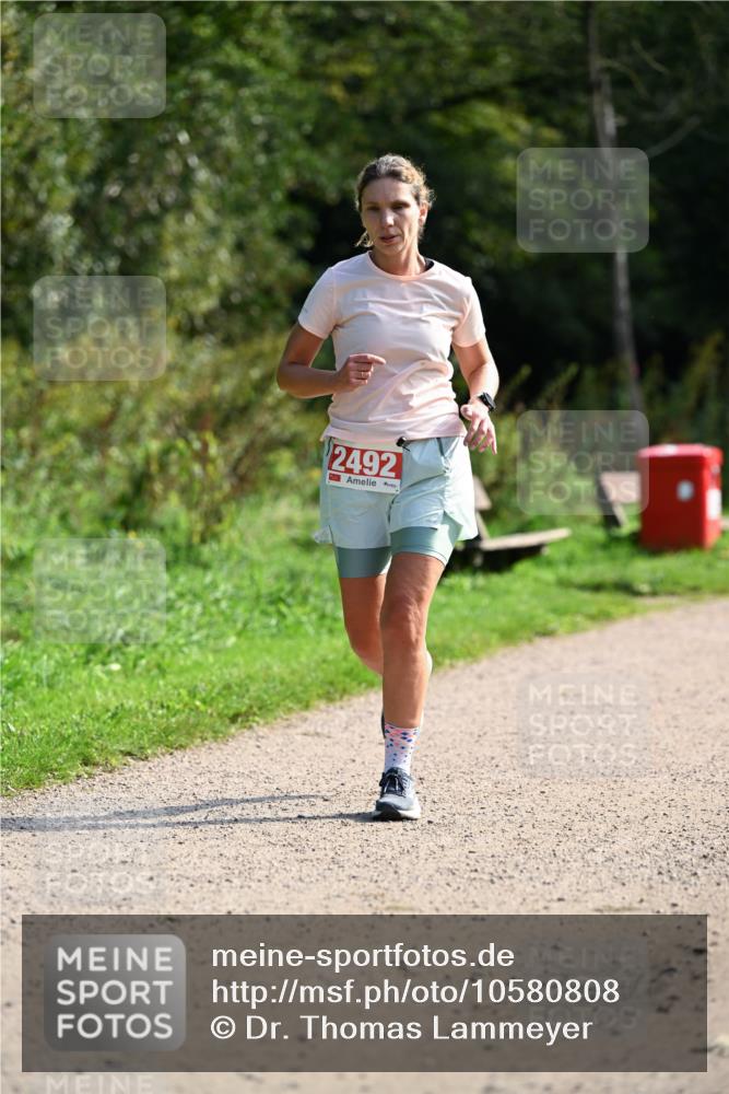 27.09.2026 - 35. Volkslauf durch das schöne Alstertal Dr. Thomas Lammeyer http://msf.ph/oto/10580808 27.09.2026 12:19:29 Laufen 2492 meine-sportfotos.de