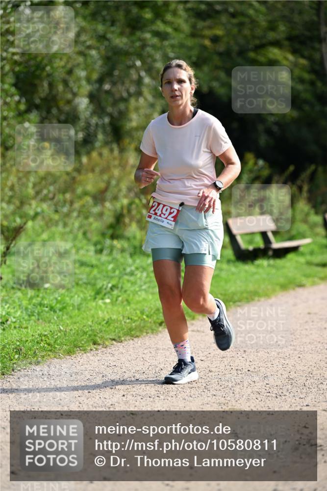 27.09.2026 - 35. Volkslauf durch das schöne Alstertal Dr. Thomas Lammeyer http://msf.ph/oto/10580811 27.09.2026 12:19:30 Laufen 2492 meine-sportfotos.de
