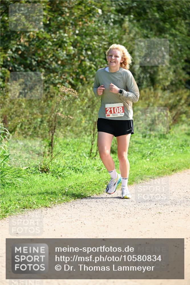 27.09.2026 - 35. Volkslauf durch das schöne Alstertal Dr. Thomas Lammeyer http://msf.ph/oto/10580834 27.09.2026 12:20:08 Laufen 2108 meine-sportfotos.de