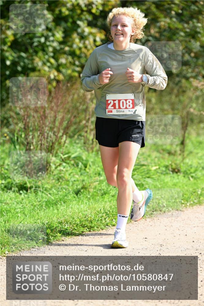 27.09.2026 - 35. Volkslauf durch das schöne Alstertal Dr. Thomas Lammeyer http://msf.ph/oto/10580847 27.09.2026 12:20:09 Laufen 2108 meine-sportfotos.de