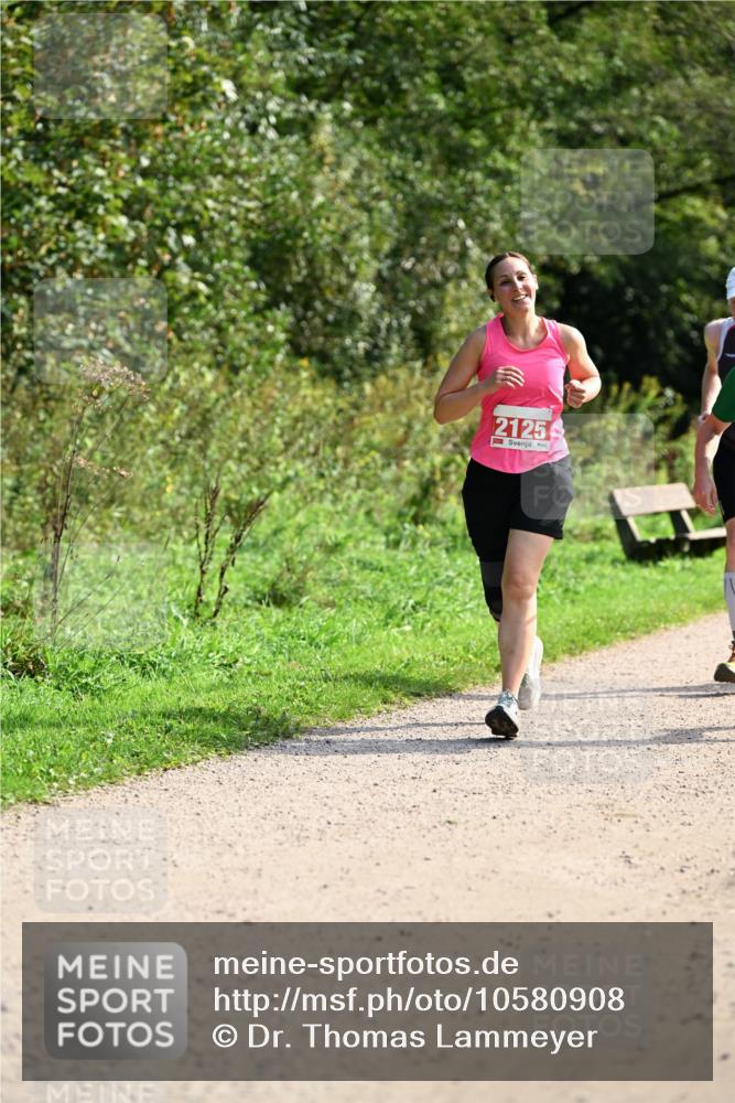 27.09.2026 - 35. Volkslauf durch das schöne Alstertal Dr. Thomas Lammeyer http://msf.ph/oto/10580908 27.09.2026 12:21:23 Laufen 2125 meine-sportfotos.de