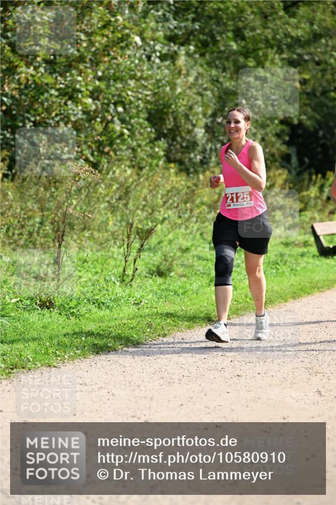 27.09.2026 - 35. Volkslauf durch das schöne Alstertal Dr. Thomas Lammeyer http://msf.ph/oto/10580910 27.09.2026 12:21:23 Laufen 2125 meine-sportfotos.de