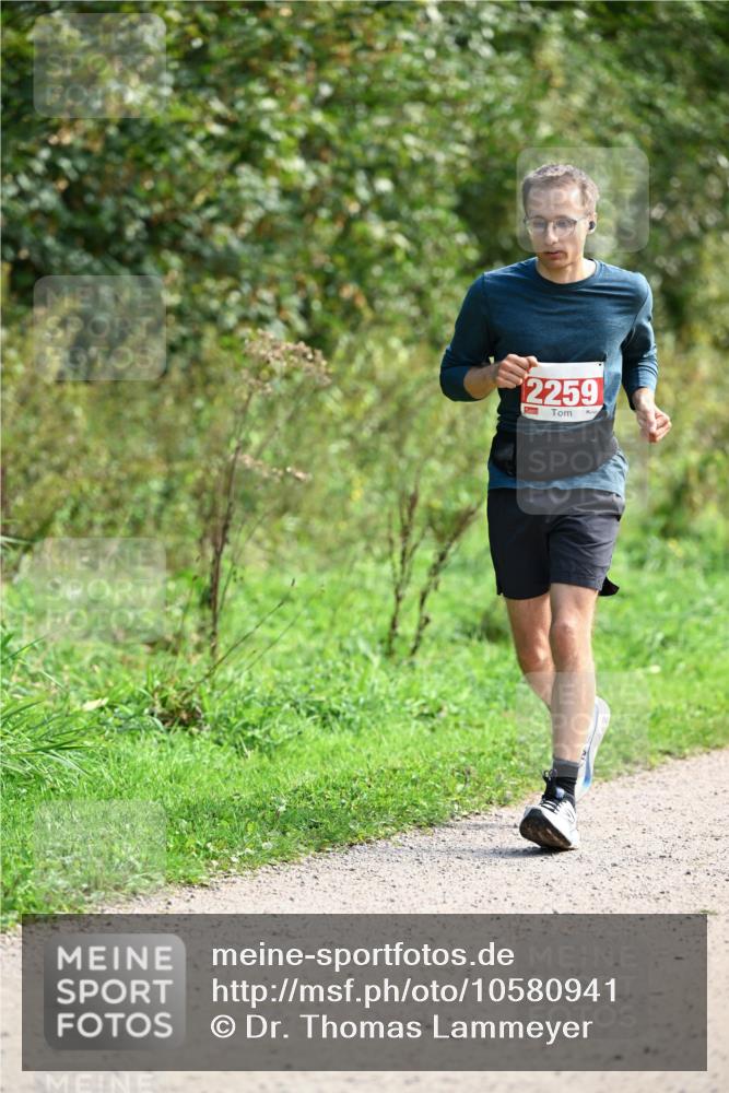27.09.2026 - 35. Volkslauf durch das schöne Alstertal Dr. Thomas Lammeyer http://msf.ph/oto/10580941 27.09.2026 12:21:33 Laufen 2259 meine-sportfotos.de