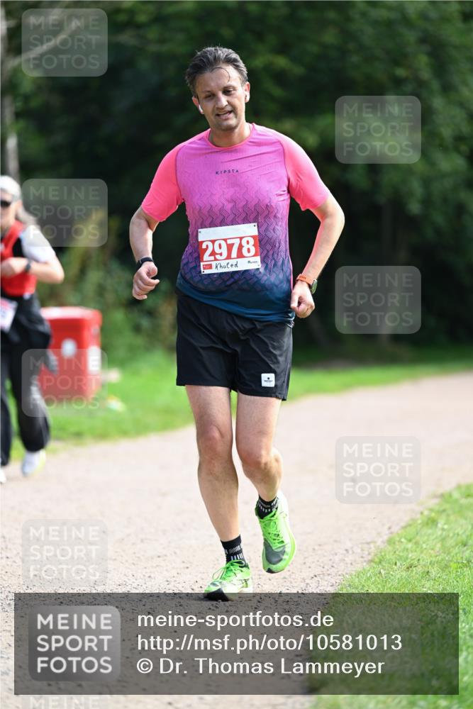 27.09.2026 - 35. Volkslauf durch das schöne Alstertal Dr. Thomas Lammeyer http://msf.ph/oto/10581013 27.09.2026 12:22:08 Laufen 2978 meine-sportfotos.de
