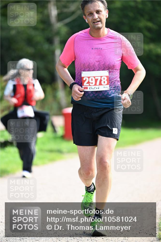 27.09.2026 - 35. Volkslauf durch das schöne Alstertal Dr. Thomas Lammeyer http://msf.ph/oto/10581024 27.09.2026 12:22:09 Laufen 2978 meine-sportfotos.de