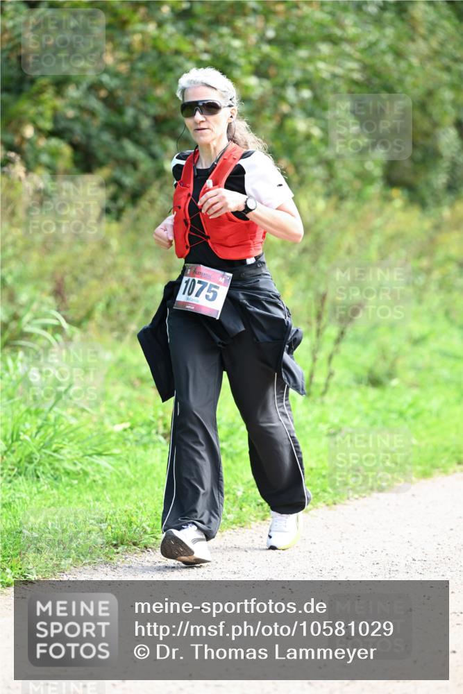 27.09.2026 - 35. Volkslauf durch das schöne Alstertal Dr. Thomas Lammeyer http://msf.ph/oto/10581029 27.09.2026 12:22:13 Laufen 1075 meine-sportfotos.de