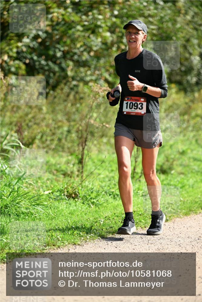 27.09.2026 - 35. Volkslauf durch das schöne Alstertal Dr. Thomas Lammeyer http://msf.ph/oto/10581068 27.09.2026 12:22:51 Laufen 1093 meine-sportfotos.de